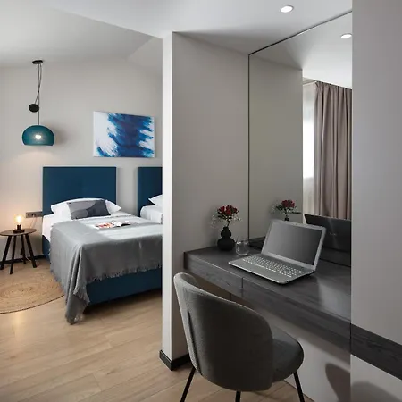 Valmata Adriatic Pearl Villa *